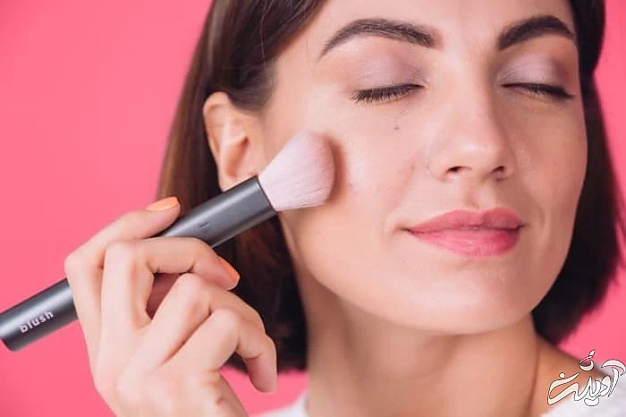 طریقه آرایش پوست چرب